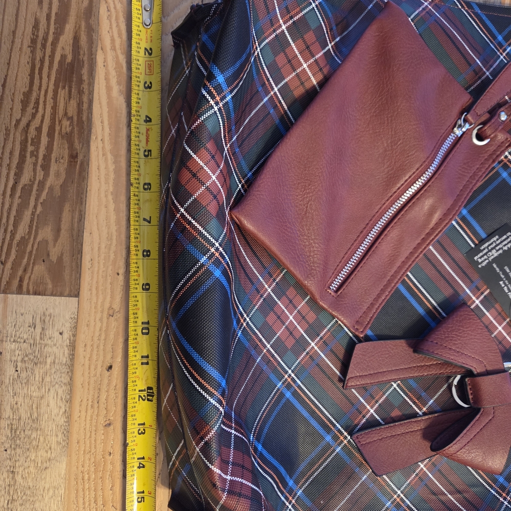 K. Carroll Plaid Reversible Tote Bag with Bow And Small Pouch - Picture 10 of 11